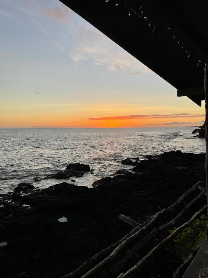 Moonlight Oceanfront Delight Appartement Kailua-Kona Buitenkant foto